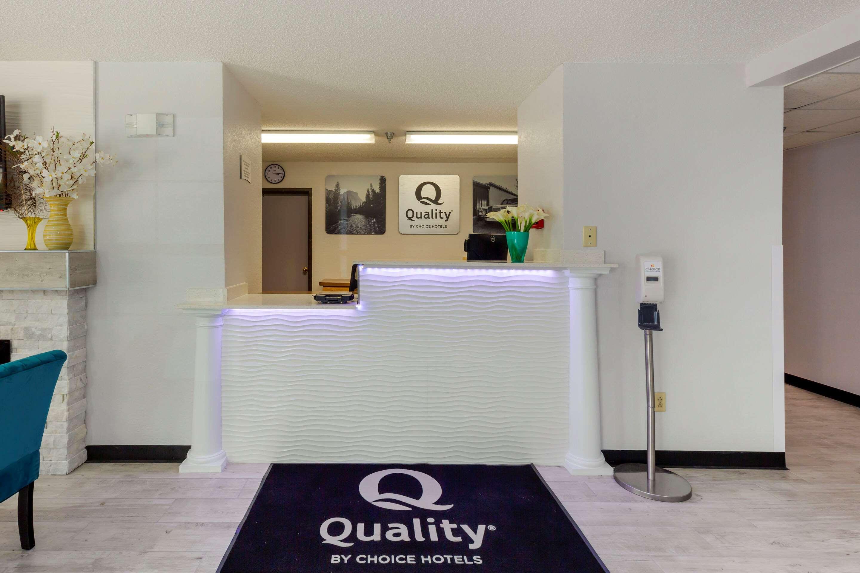 Quality Inn Lee Kültér fotó